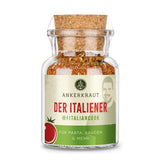 Der Italiener By Fitaliancook von Ankerkraut im Korkenglas auf weißem Hintergrund.
