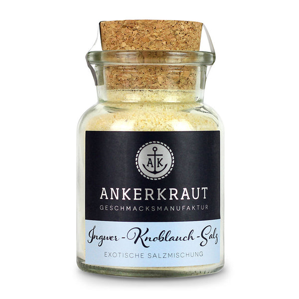 Knoblauch Ingwer Salz von Ankerkraut im Korkenglas auf weißem Hintergrund.