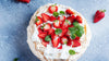 Pavlova Rezept: ein Traum aus Baiser, Obst & Sahne