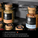 Close up Korkengläser im Regal