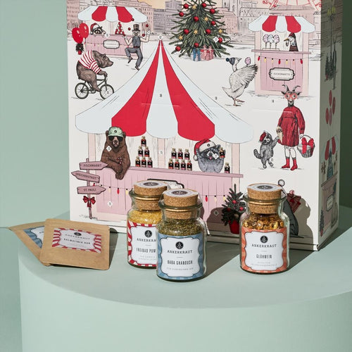Premium Adventskalender mit drei Korkengläsern und zwei Tütchen
