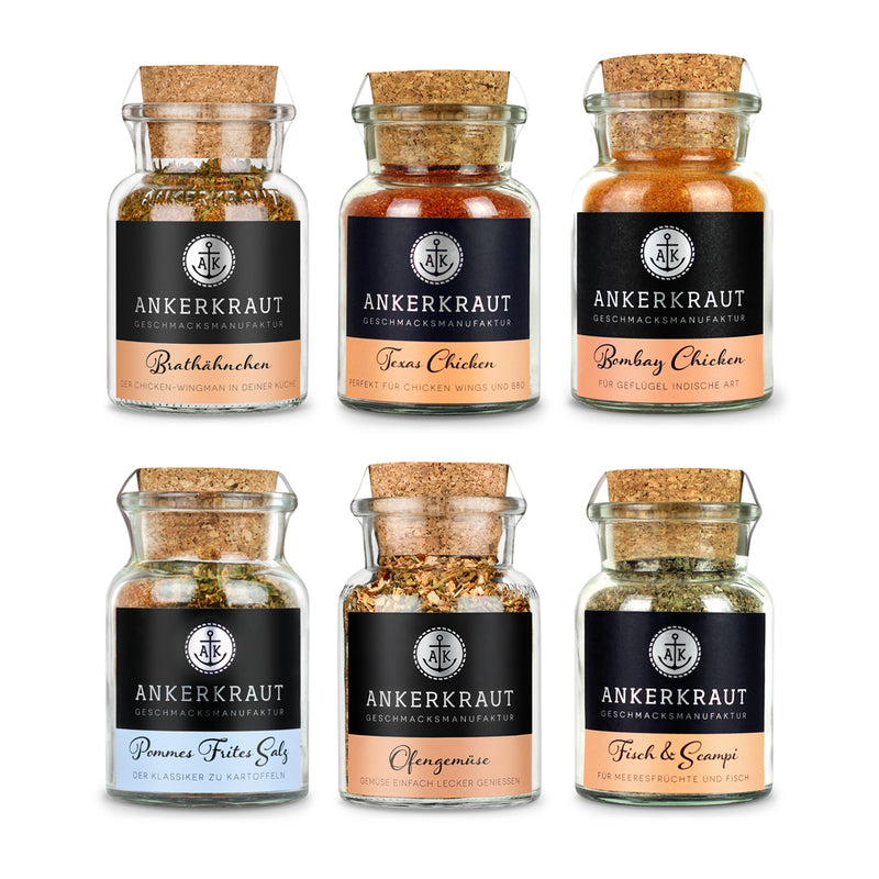 Korkengläser des Airfryer Gewürz-Sets übereinander auf weißem Hintergrund.