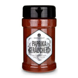 Ankerkraut Geräuchertes Paprikapulver im Gewürzstreuer vor weißem Hintergrund.