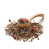 Kapitänspfeffer von Ankerkraut als Häufchen auf einem Gewürzlöffel.