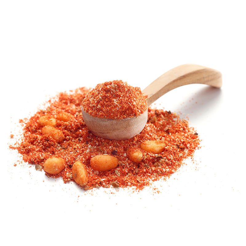 Pesto Gewürzmischung von Ankerkraut als Häufchen auf einem Gewürzlöffel.