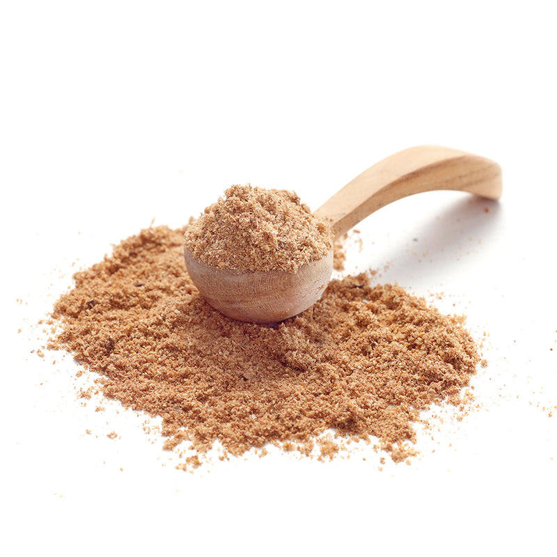 Tandoori Masala Gewürz von Ankerkraut als Häufchen auf einem Gewürzlöffel.